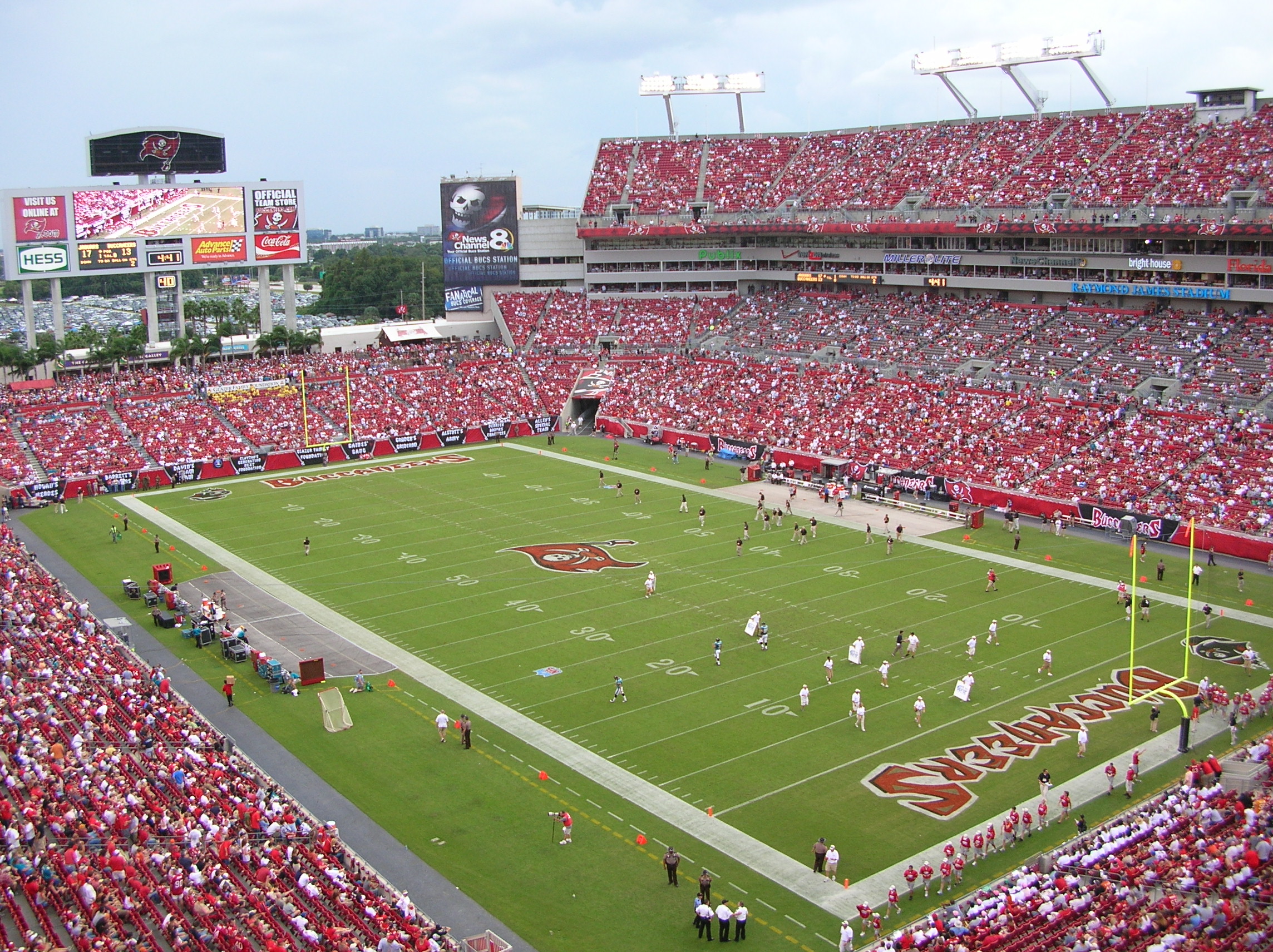Raymond James Stadium, Tampa
